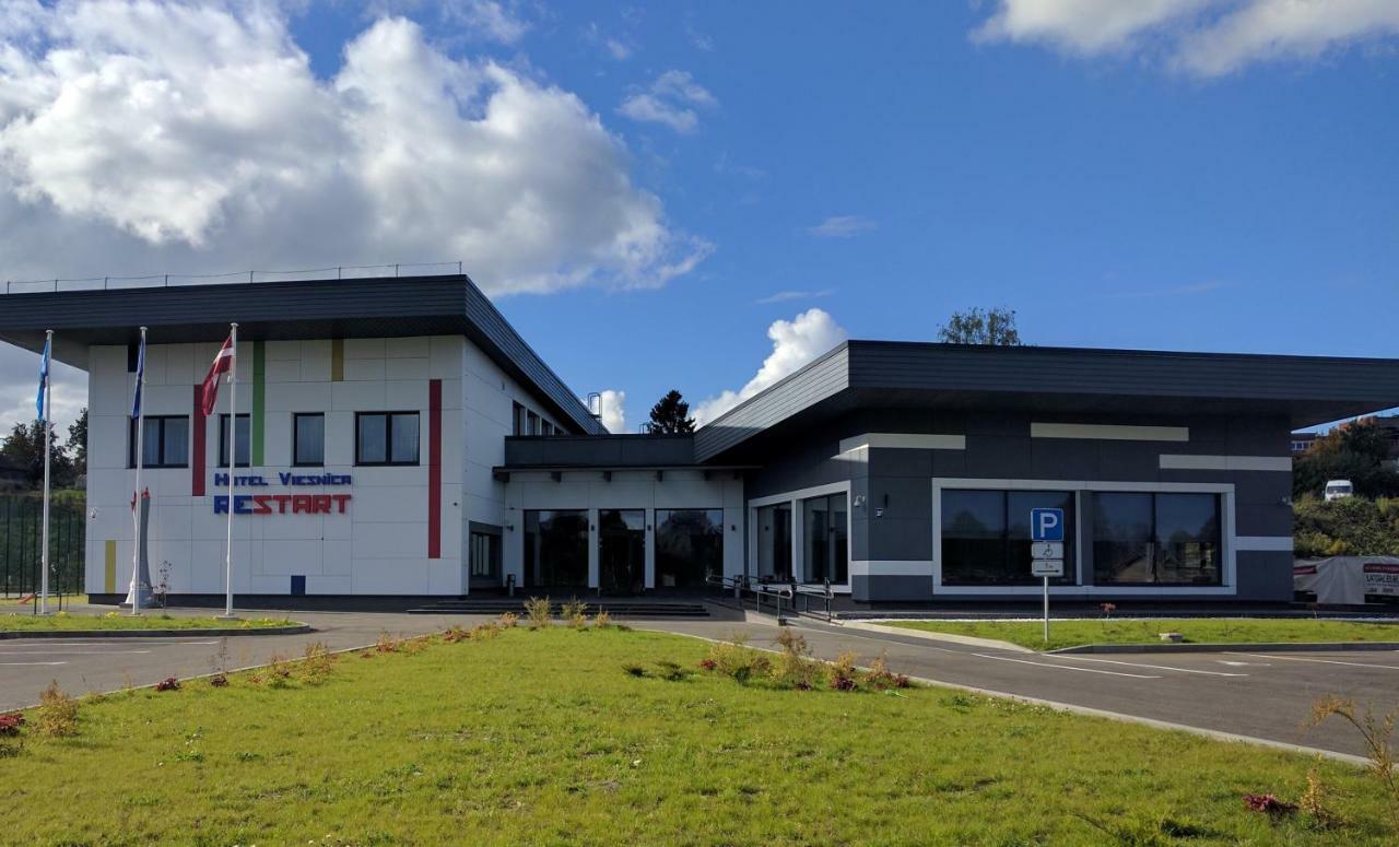Restart Hotel Rezekne Bagian luar foto