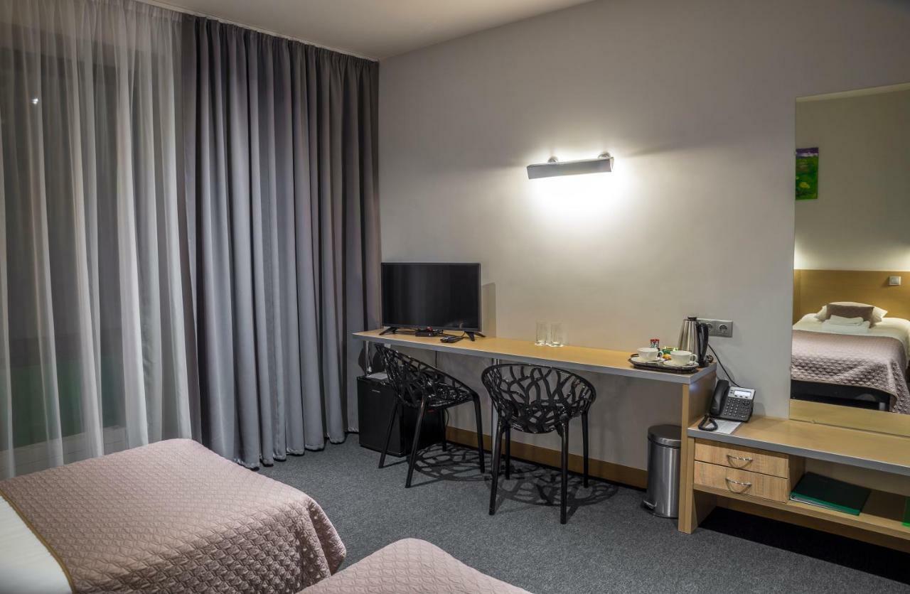 Restart Hotel Rezekne Bagian luar foto